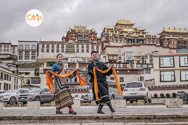 HÀ NỘI – CÔN MINH- LỆ GIANG – SHANGRI LA 6N5Đ ĐƯỜNG BỘ