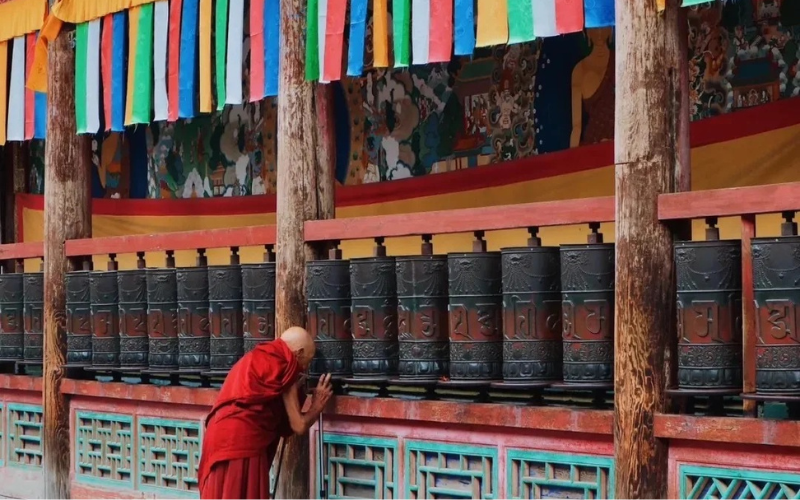 HUYỀN THOẠI CON ĐƯỜNG TƠ LỤA - Otrip.vn